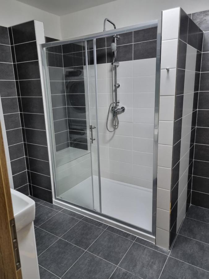 Novy Apartman V Arealu Wellness Hotelu Frymburk Buitenkant foto