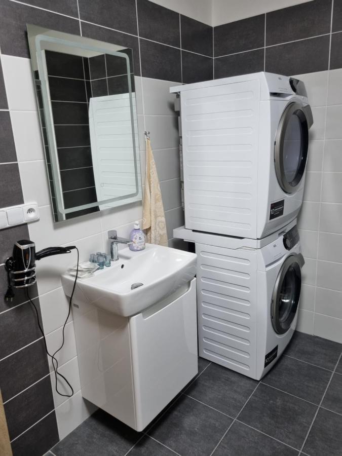 Novy Apartman V Arealu Wellness Hotelu Frymburk Buitenkant foto