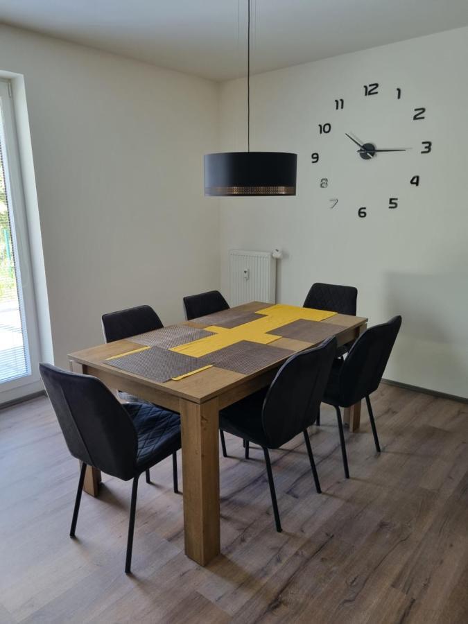 Novy Apartman V Arealu Wellness Hotelu Frymburk Buitenkant foto