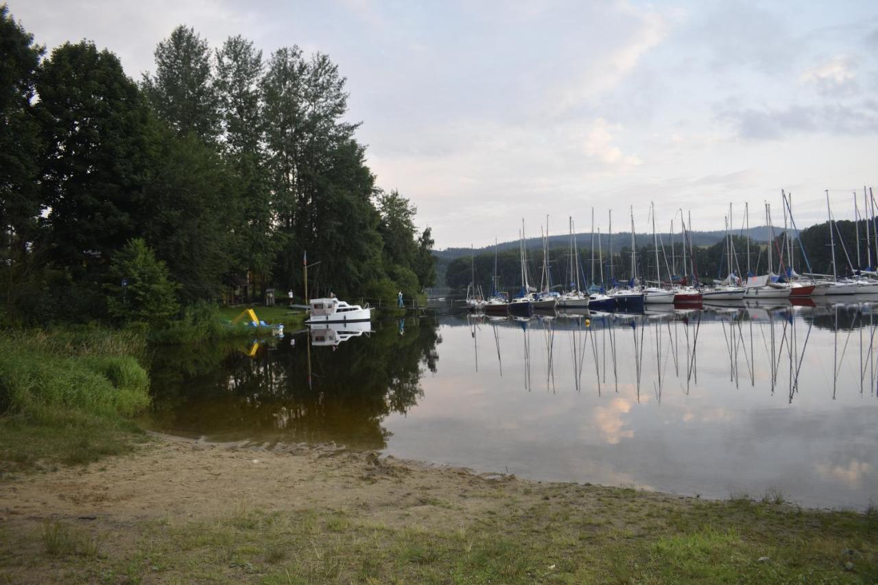 Novy Apartman V Arealu Wellness Hotelu Frymburk Buitenkant foto